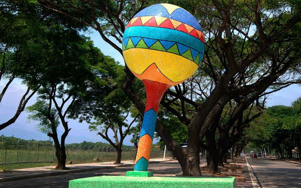 escultura-maraca-1-elmar-elsa-losada-jorge-malkun.Portada.